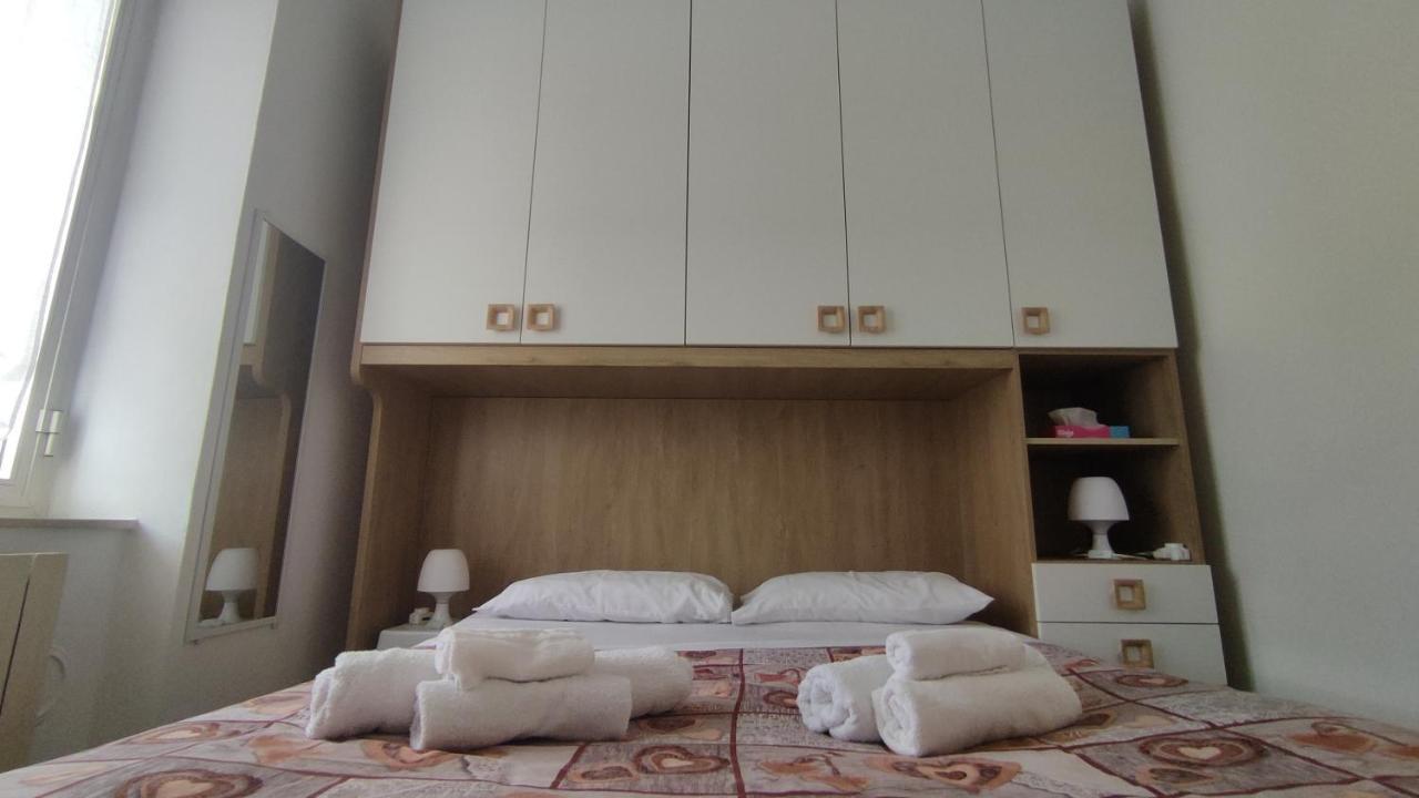Appartamento Via Ponchielli Perugia Buitenkant foto